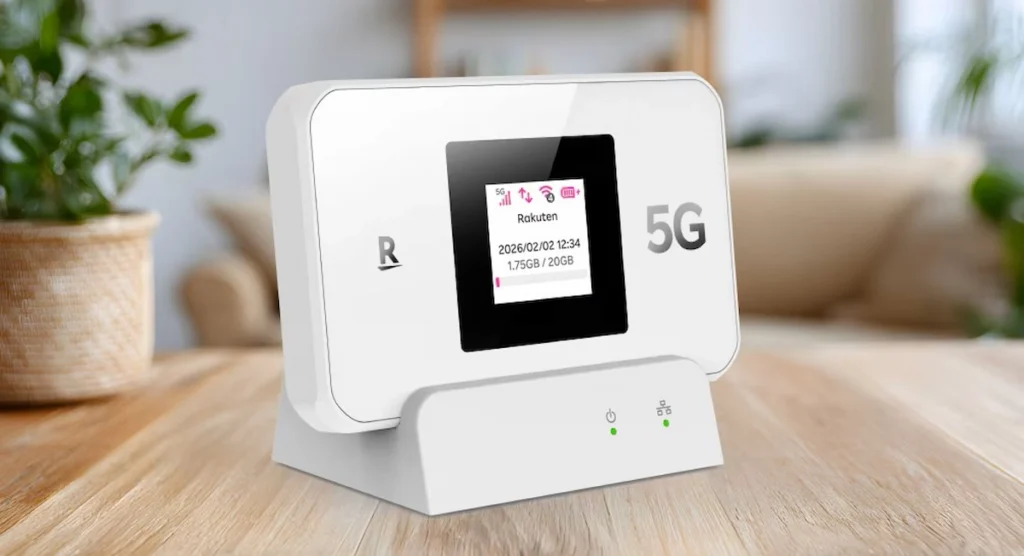 自宅で使うRakuten WiFi Pocket 5Gの設置イメージ。充電台に置いた外観が分かる