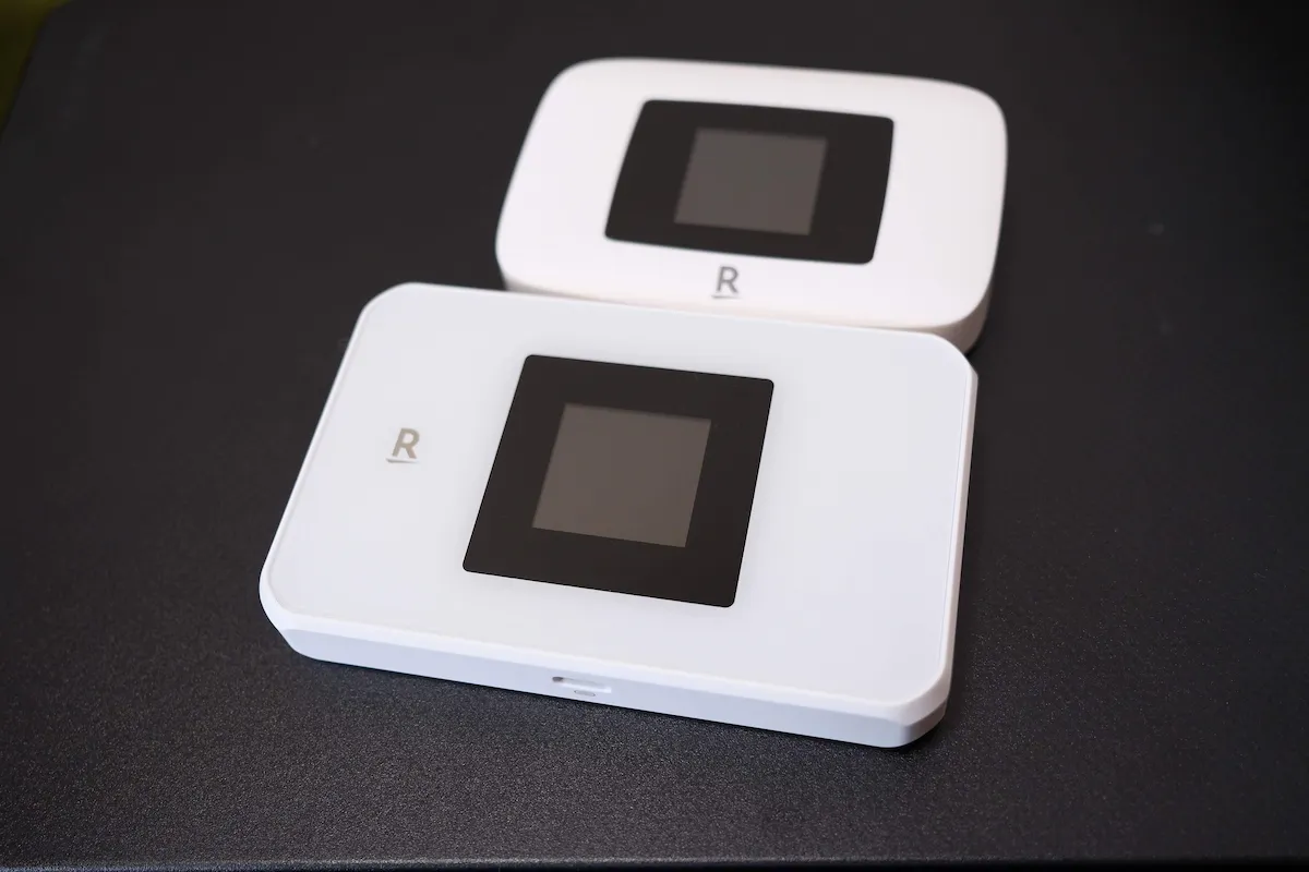Rakuten WiFi Pocket 5GとPlatinumの比較